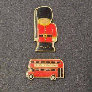London British Royal Guard & Bus Souvenir Magnets By Sampson Souvenirs